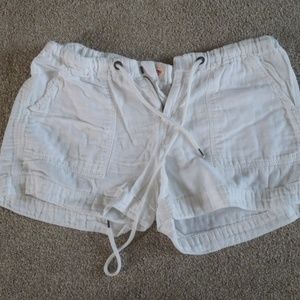 White cotton shorts